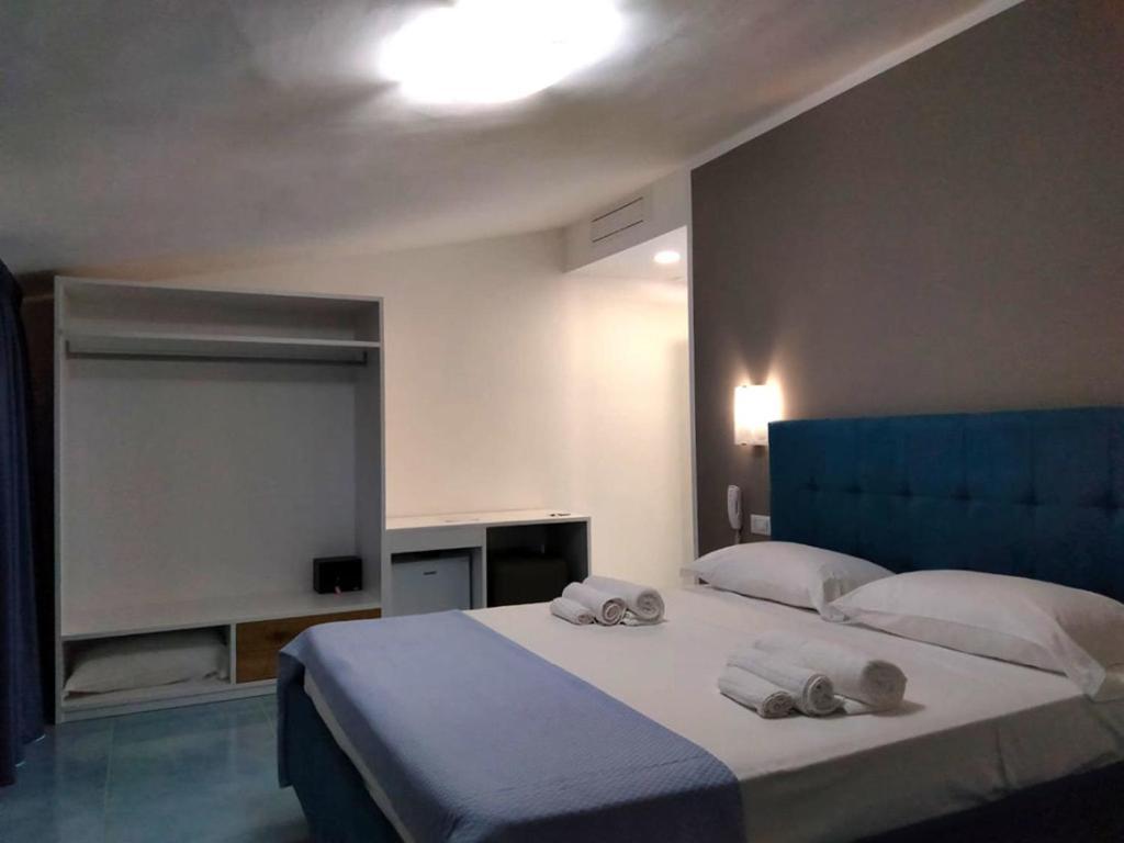 Hotel Da Alfredo Castellabate Exterior photo